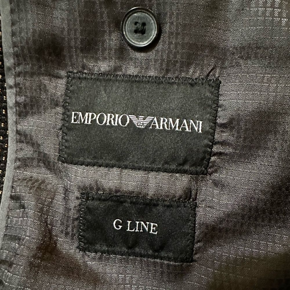 Emporio Armani Textured Blazer - Picture 7 of 9